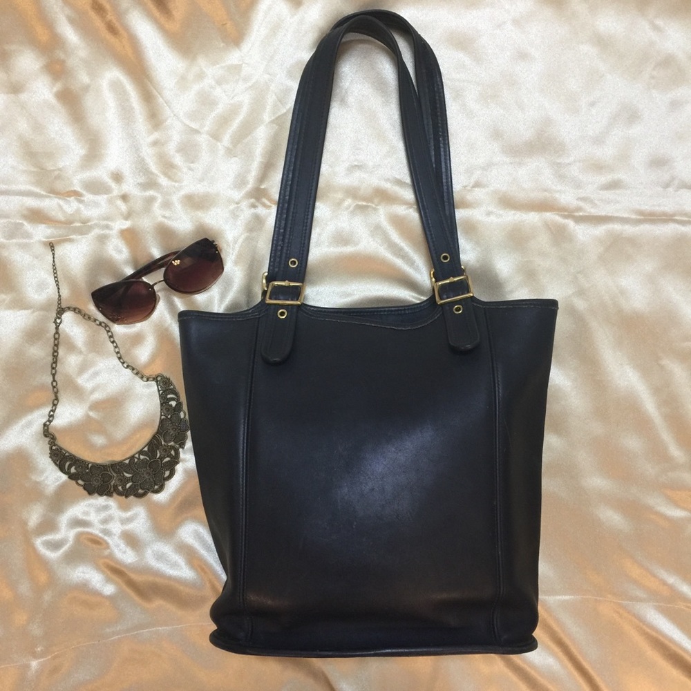 Vintage Coach Genuine Leather Tote - Black